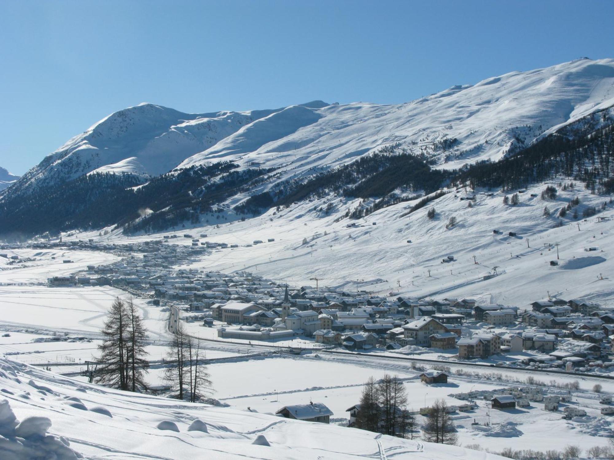 Hotel Costanza Mountain Holiday Livigno Kültér fotó