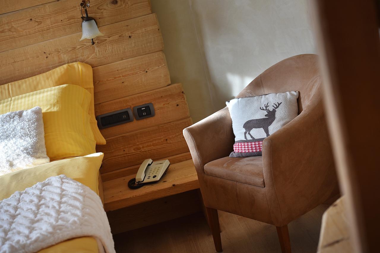 Hotel Costanza Mountain Holiday Livigno Kültér fotó