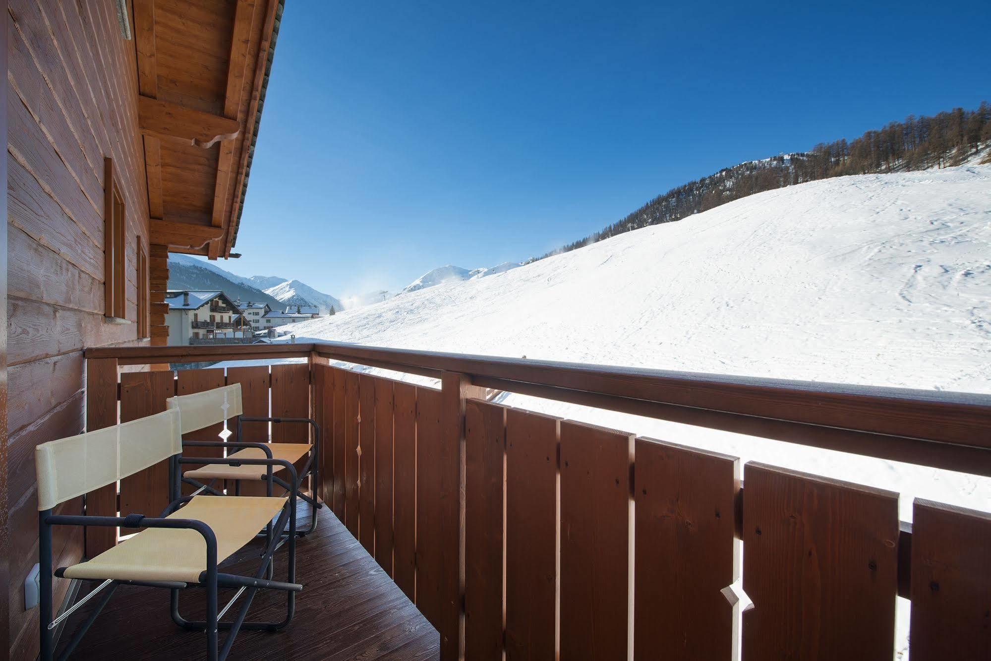 Hotel Costanza Mountain Holiday Livigno Kültér fotó
