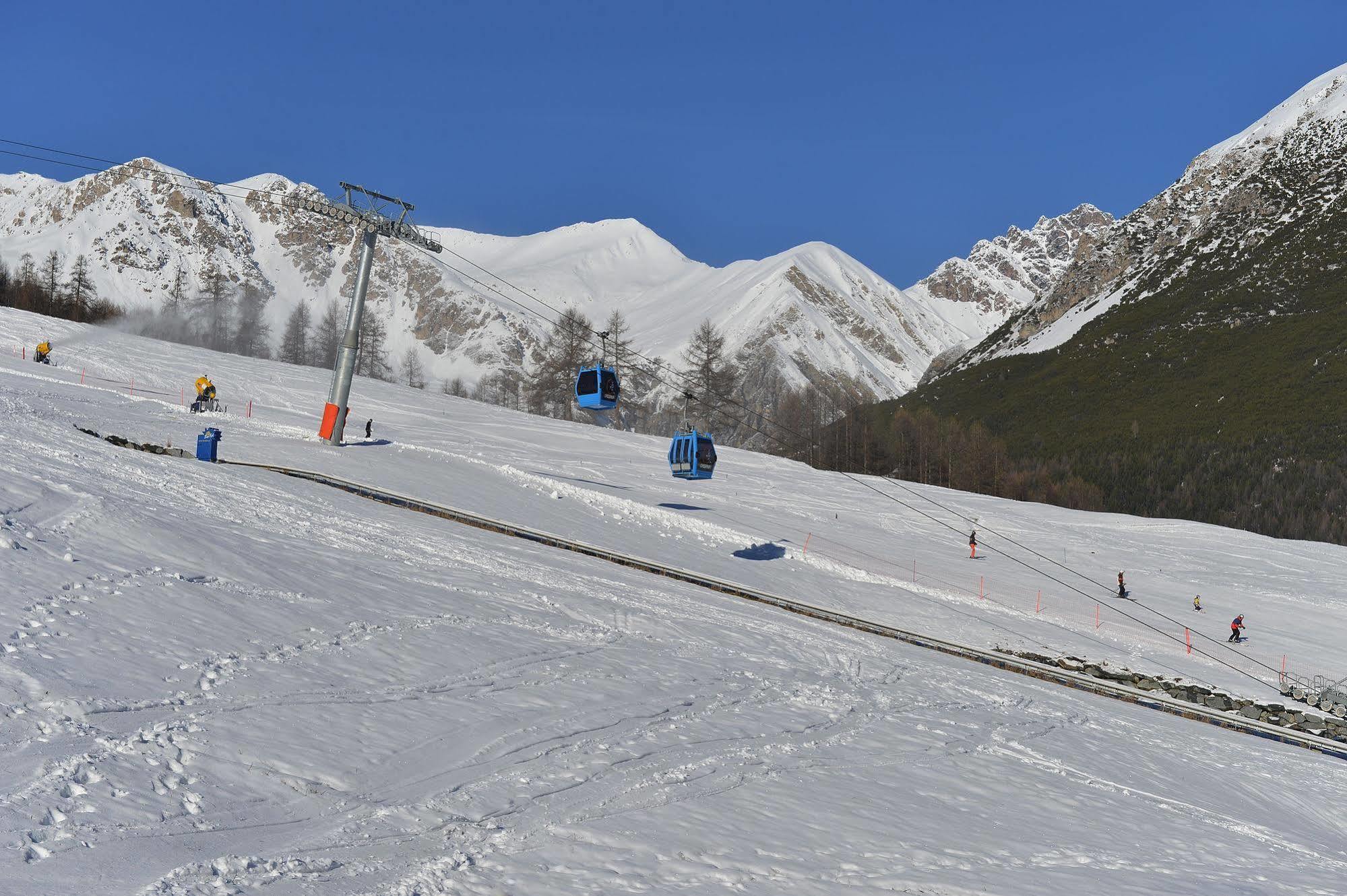 Hotel Costanza Mountain Holiday Livigno Kültér fotó